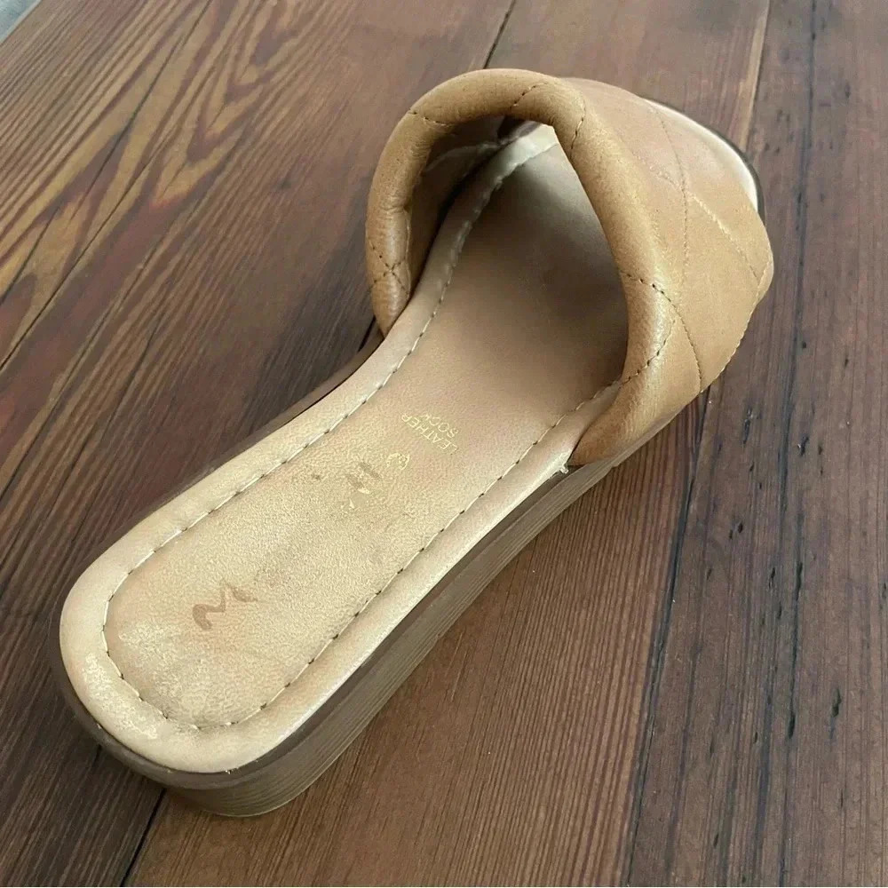 Miraella Tan Slides- Preowned - Picture 3 of 3